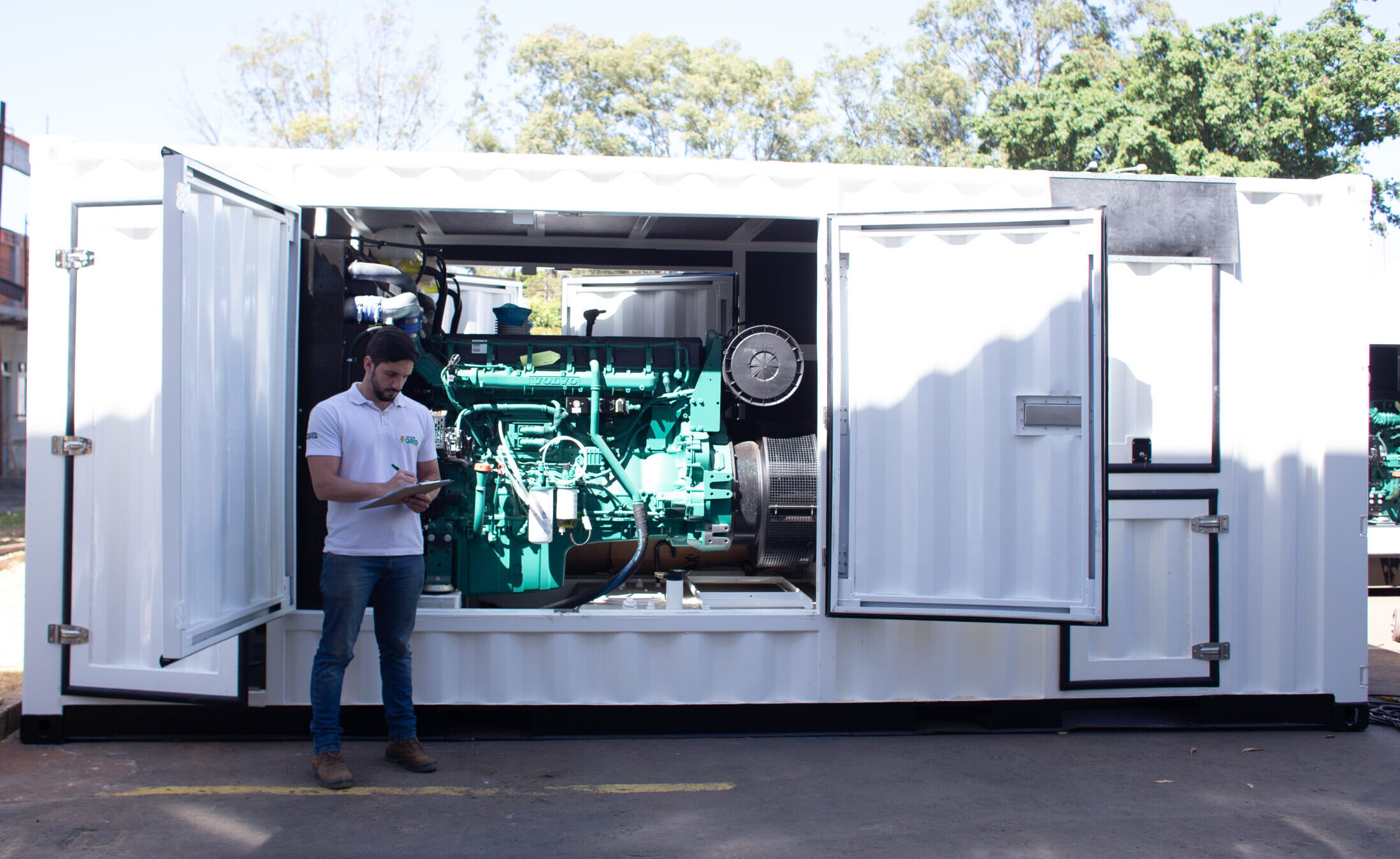 gerador 140 kva
